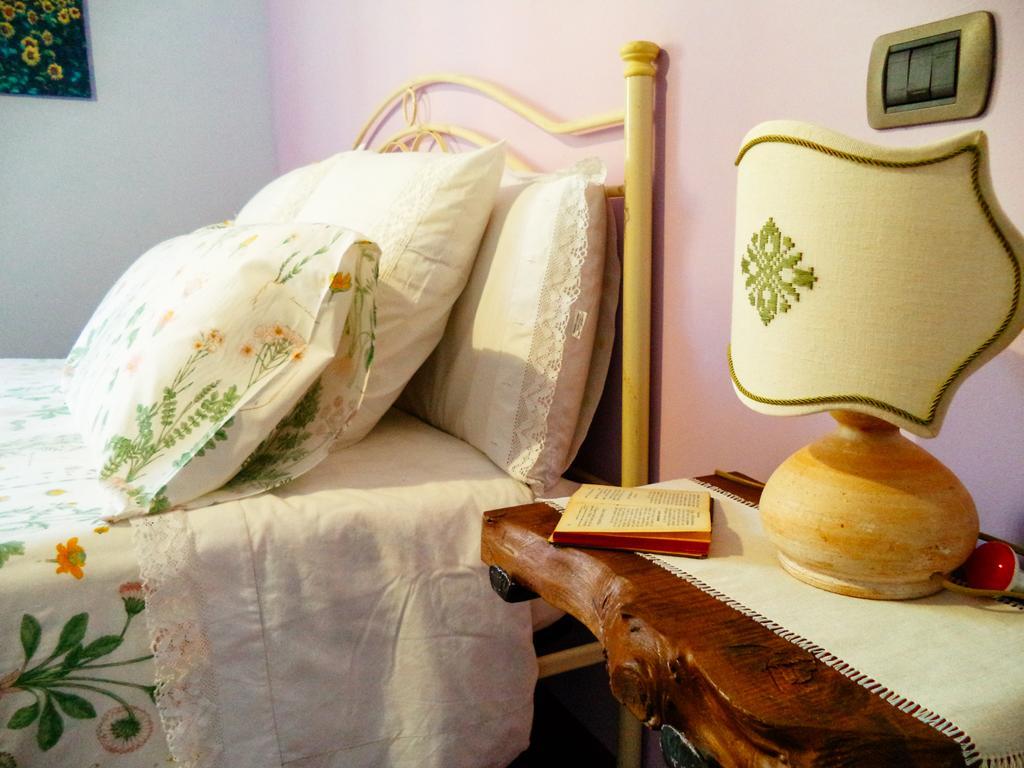 Alba Dei Due Soli B&B 노세라 움브라 객실 사진