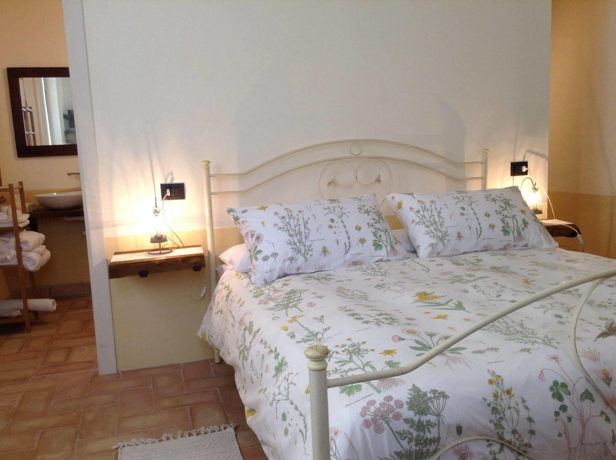 Alba Dei Due Soli B&B 노세라 움브라 외부 사진
